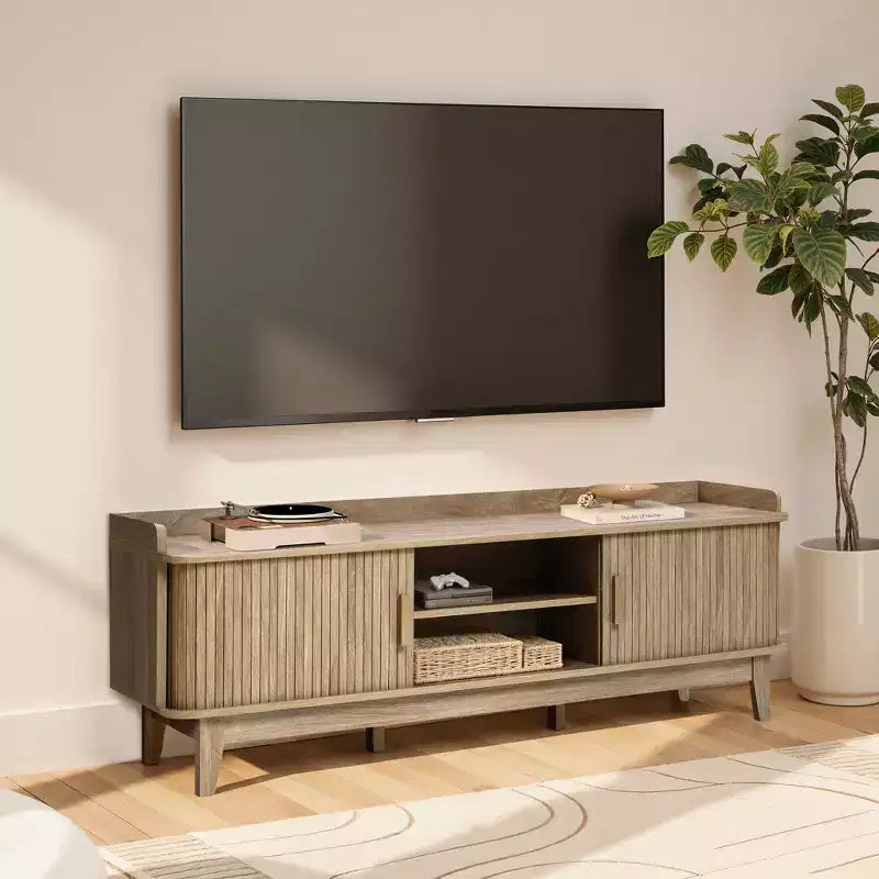 Mueble de TV de mediados de siglo de 63" con almacenamiento, para televisores de hasta 65", consola multimedia marrón con puertas correderas, roble marrón
