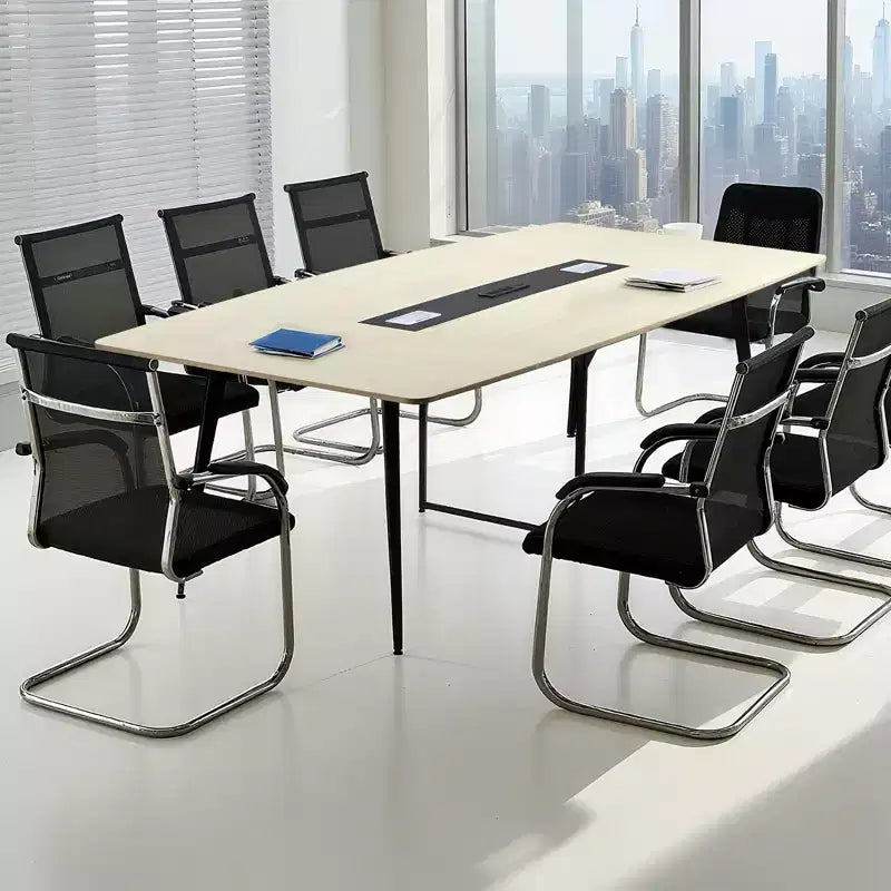 Mesa de conferencias en forma de barco de 8 pies con estación de carga para 10 personas, escritorio de reuniones moderno con patas de metal, beige