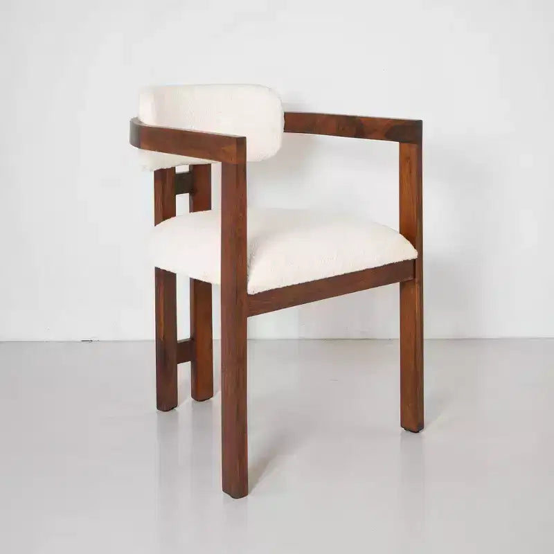 Silla de comedor de madera de acacia con bouclé
