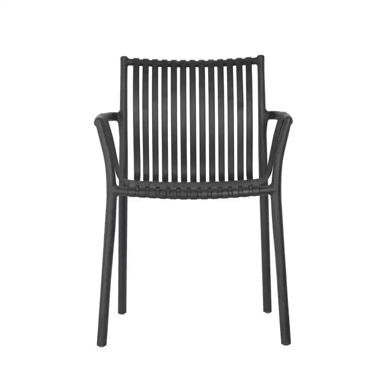 Sillas de comedor de mimbre negras